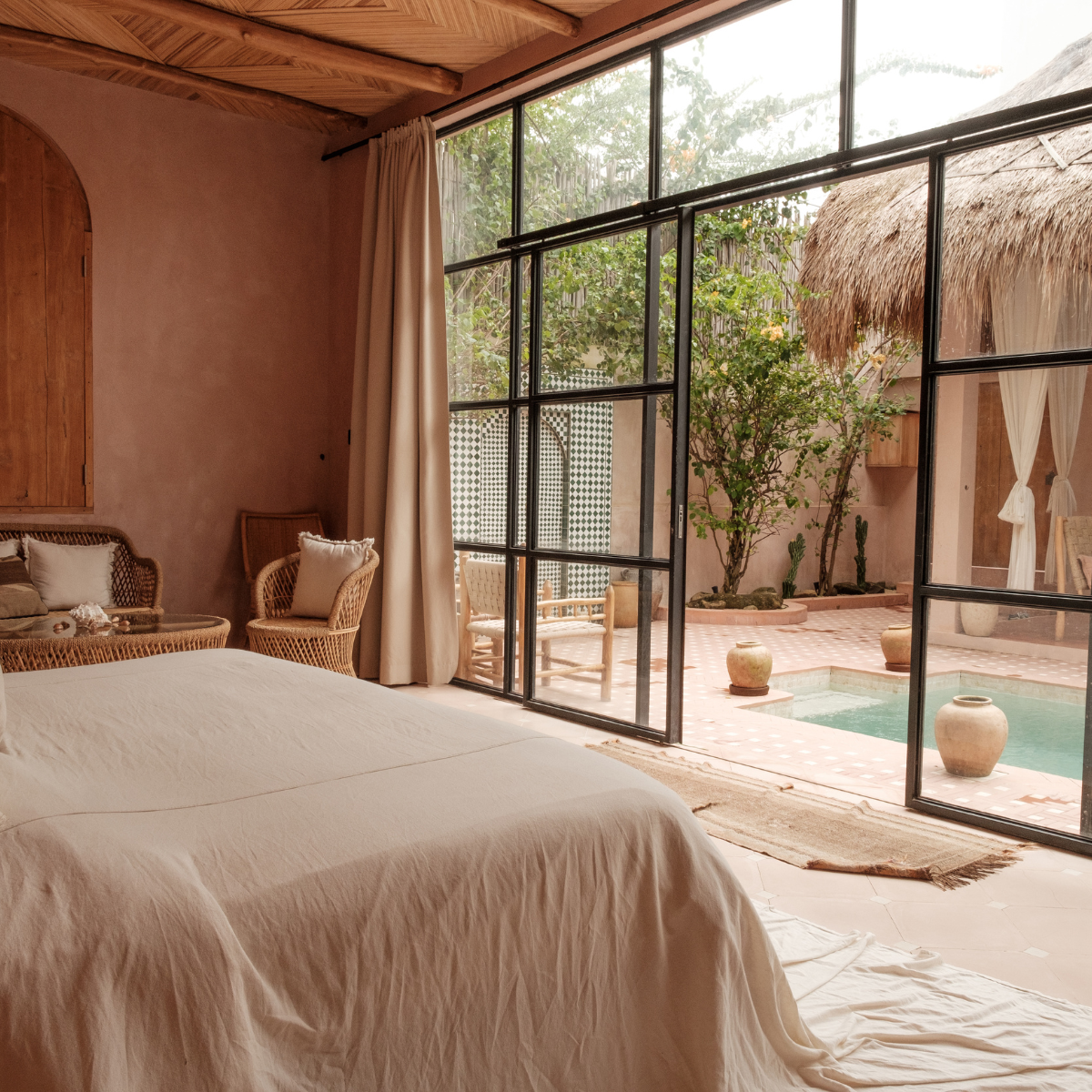 Lire la suite à propos de l’article Menuiserie Aluminium : Le Choix Idéal pour Des Fenêtres, Portes et Baies Modernes et Durables